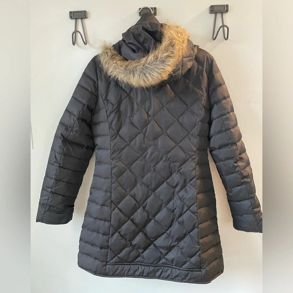 Kenneth Cole New York, warm winter black quilted down-filled jacket, medium EUC - Picture 4 of 7